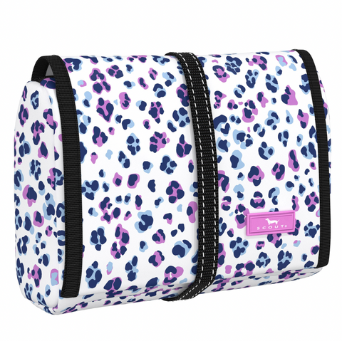 SCOUT Beauty Burrito Hanging Toiletry Bag - Moves Like Jaguar