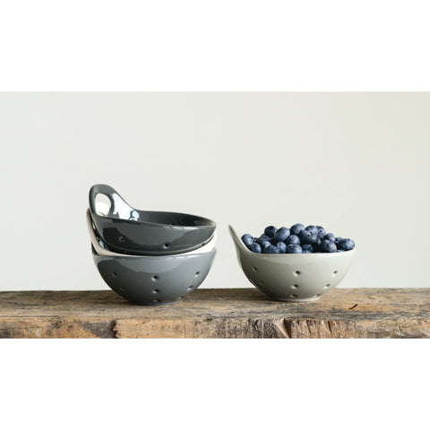 Stoneware Berry Bowl - Light Gray