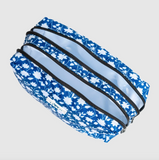 SCOUT 2-Way Toiletry Bag - Bloom Service