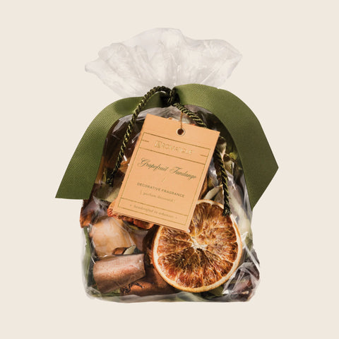 AROMATIQUE Grapefruit Fandango Potpourri - Standard Decorative Fragrance Bag